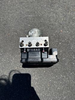 12-13 Honda Civic 1.8L OEM ABS Anti-Lock Brake Pump Module