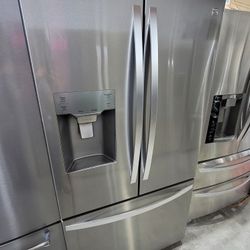 Kenmore 36" Wide Stainless Steel French Door Refrigerator With 🧊 💧 Dispenser 