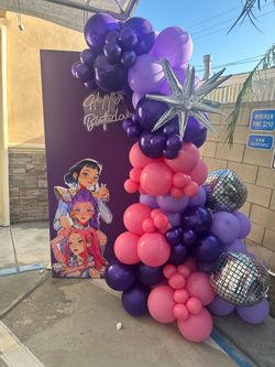 Candy wall balloon garland Kpop demon hunters