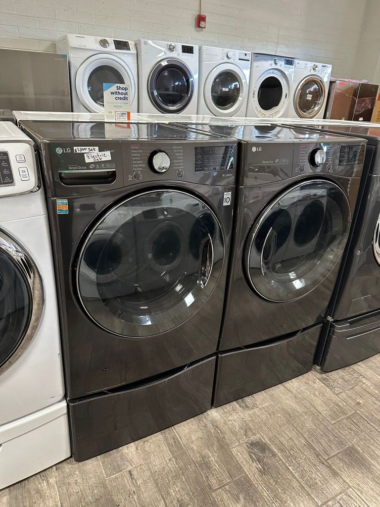 LG mega capacity washer and dryer set electric with warranty newer models