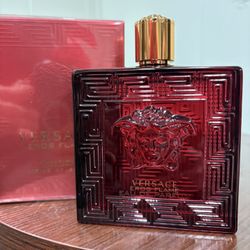  Versace Eros Flame Perfume
