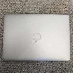 MacBook 13 Inch 2013