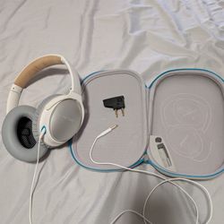 Bose QuietComfort 25 Noise Cancelling Headphones 