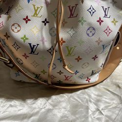 Authentic Louis Vuitton Bag New Condtion