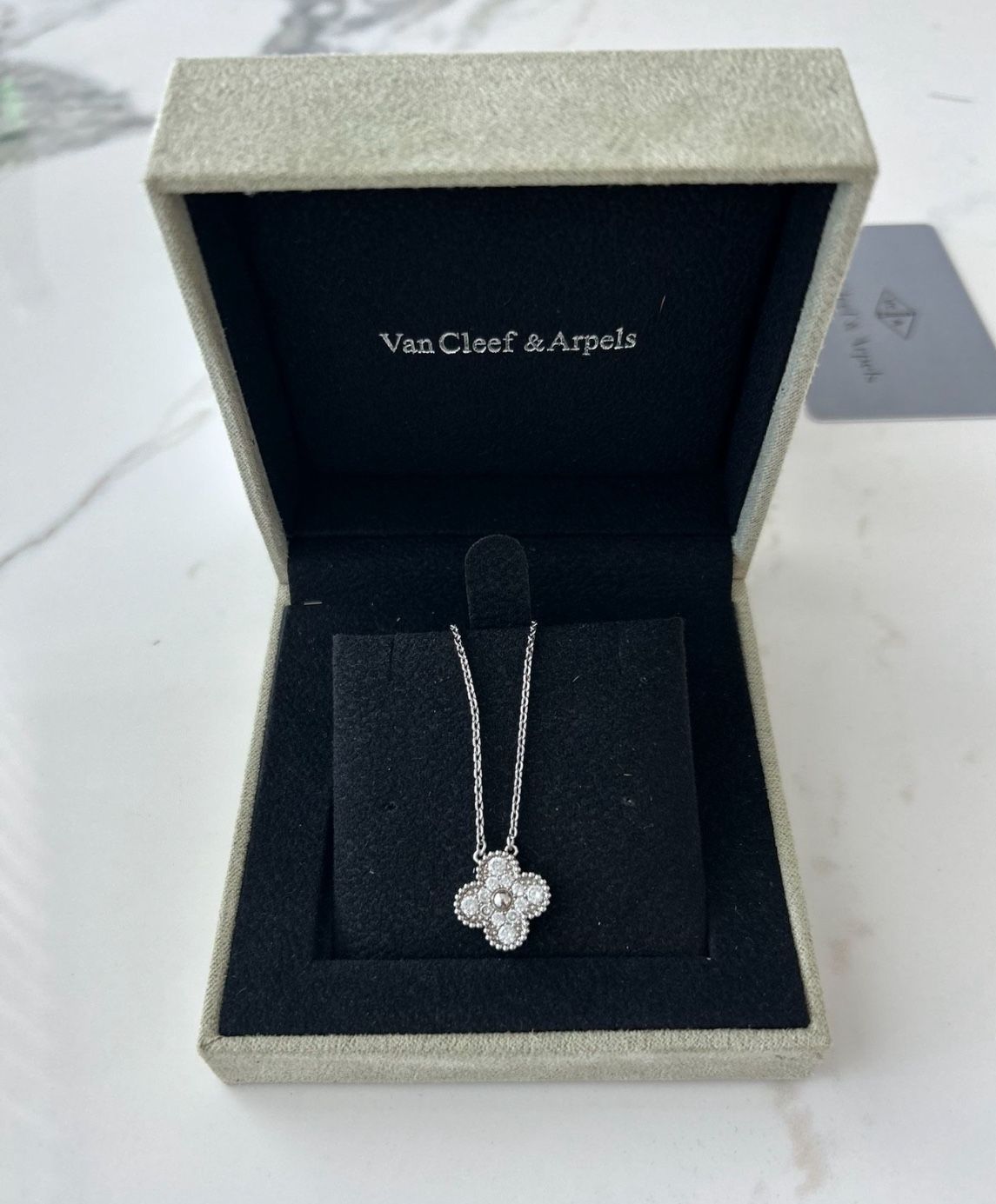 Van Cleef Style Necklace With Box