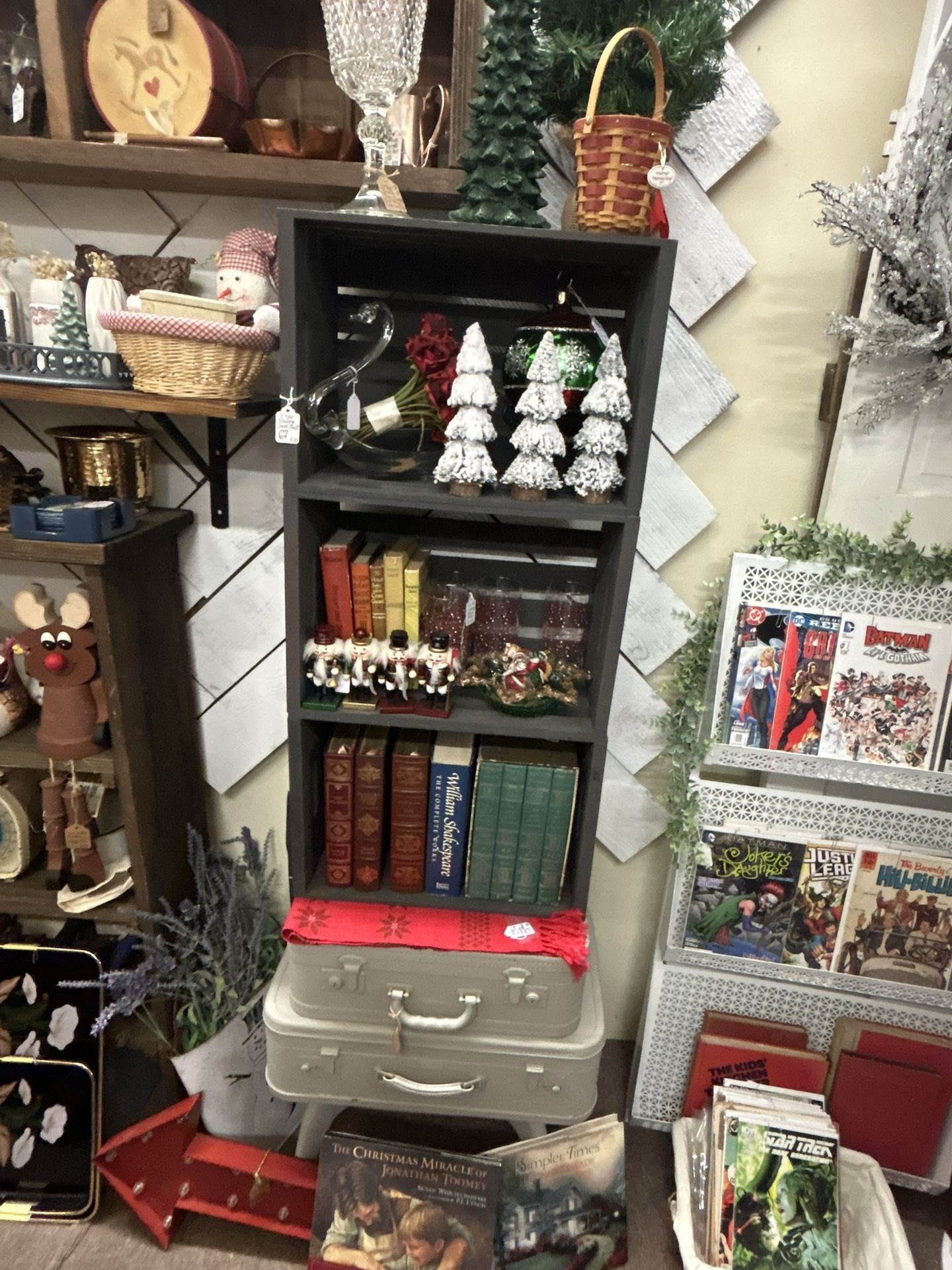 Unique Vintage Storage Crate Shelf