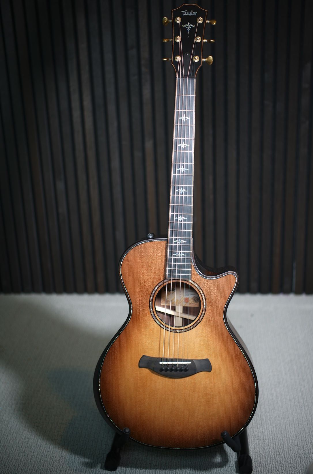 Taylor 912ce Builder's Edition Acoustic-electric Guitar - Wild Honey Burst