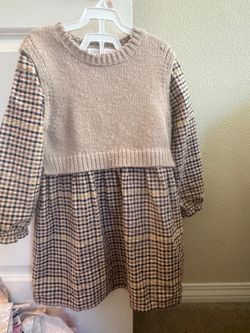 Girls Formal Dresses In Sizes 2 - 5 Years Of Age.