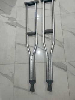 Adjustable Aluminum Underarm Crutches Pair
