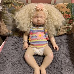 Full Body Silicone Reborn Doll – Albino Baby, Realistic, Lifelike Newborn