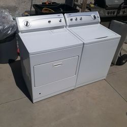 Kenmore Washer And Gas Dryer Set