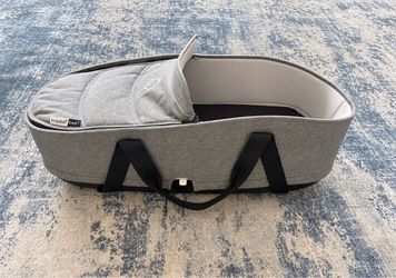Bugaboo Bassinet /Carry Cot Gray