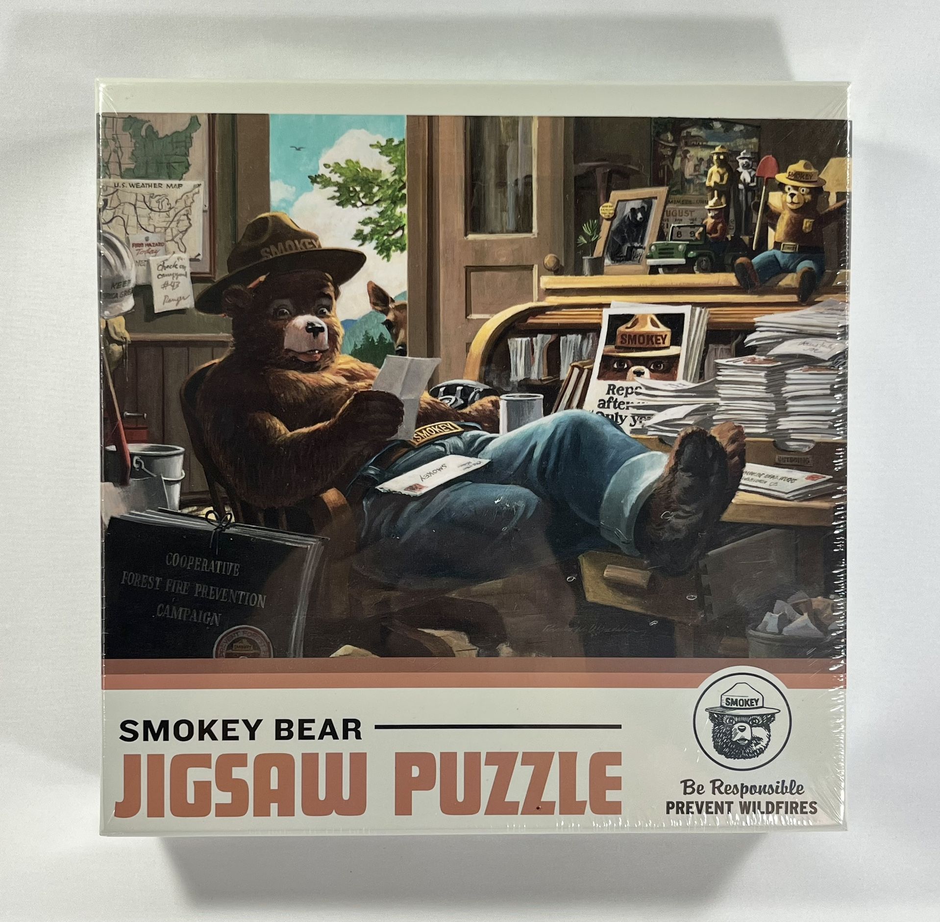 Officially Licensed US Forest Service Smokey Bear 1000 Piece Jigsaw Puzzle New