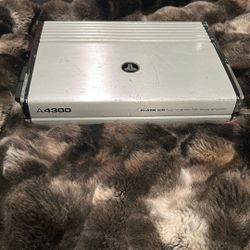 JL Audio 4 Channel Amp