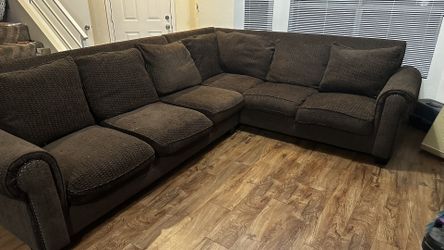 Sectional Sofa Couch Feather/down QUALITY nailhead