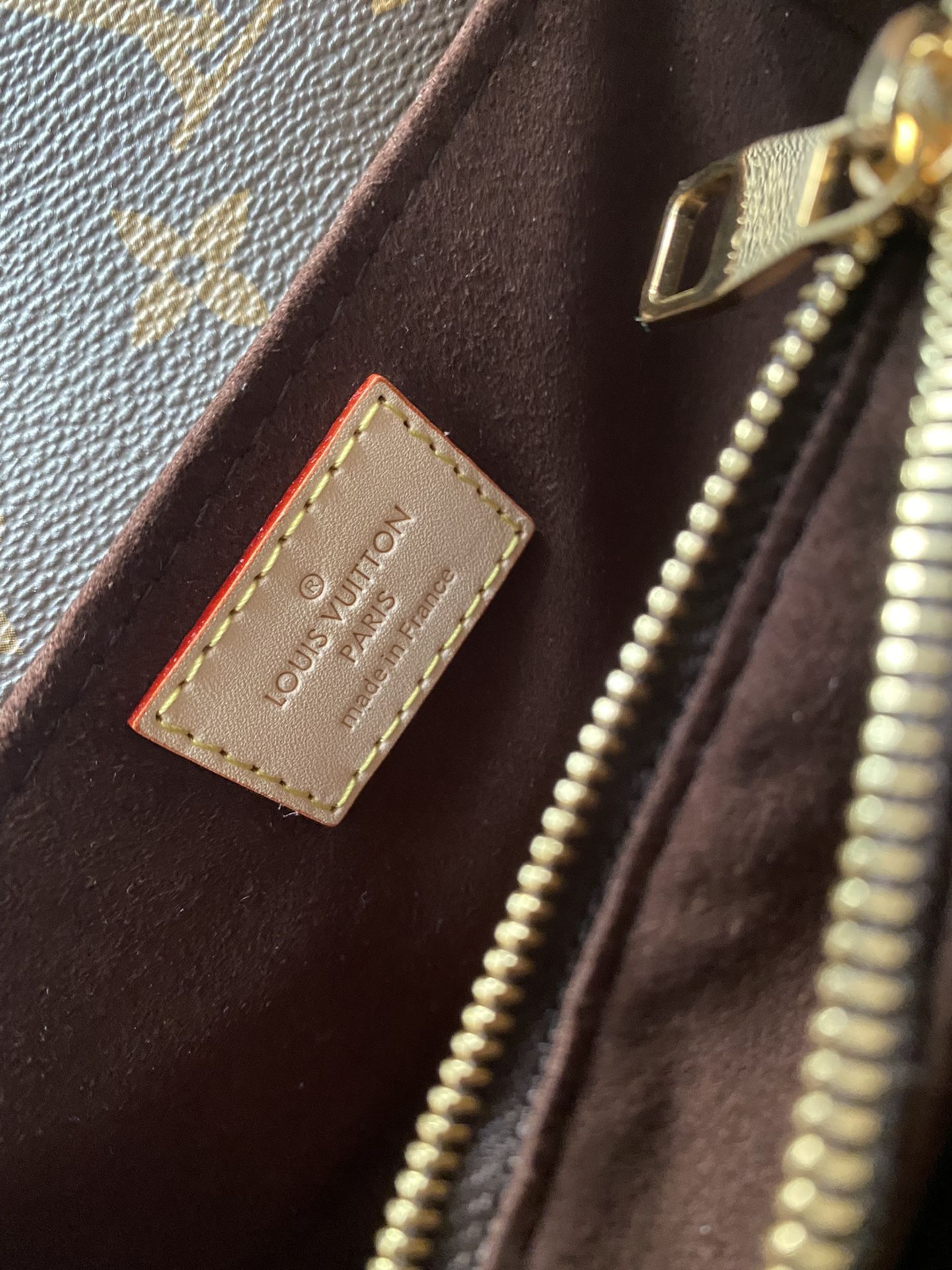 Louis Vuitton Metis – Closet Connection Resale