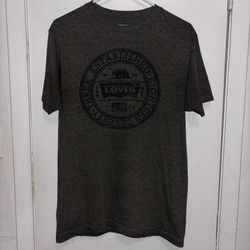 Men’s Levi’s T-shirt 