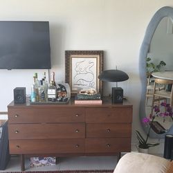 Vintage console/sideboard.