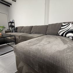 Beautiful Sectional Couch 