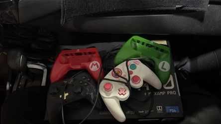Nintendo Switch controllers
