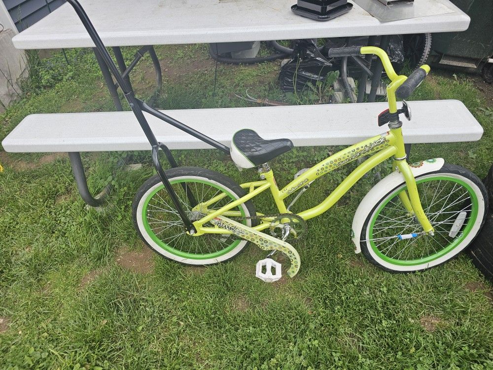 DISMOND BACK KIDS 20 INCH BOKE , EXCELLENT CONDITION