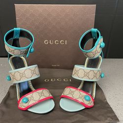 Sexy Gucci Heels