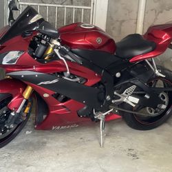 2007 Yamaha R6 