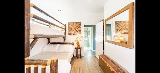 CUSTOM ColoradoTwin & Queen Bunk Bed