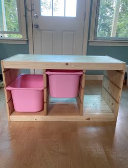 Wood Storage Unit for Containers