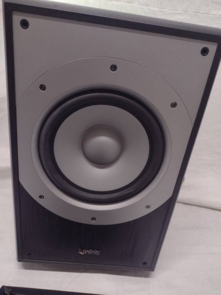 Infinity Powered Subwoofer