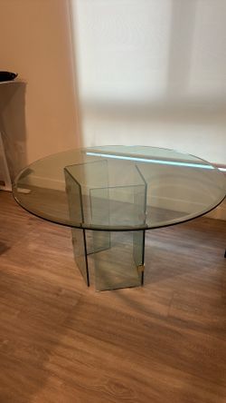 Round Glass Dining Table