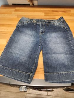 Cato Women’s Denim Bermuda Shorts – Size 10