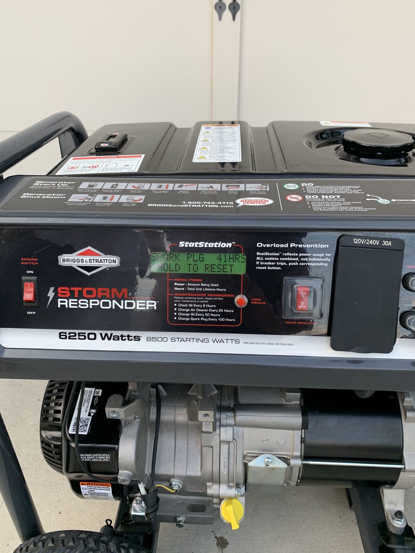 Briggs and Stratton Storm Responder Generator 6250 Watt for Sale in
