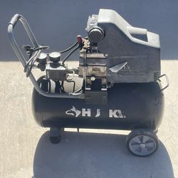 Husky Air Compresor 
