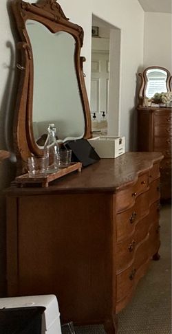Bedroom dresser