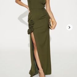 Brand new fashion, nova dress size medium 