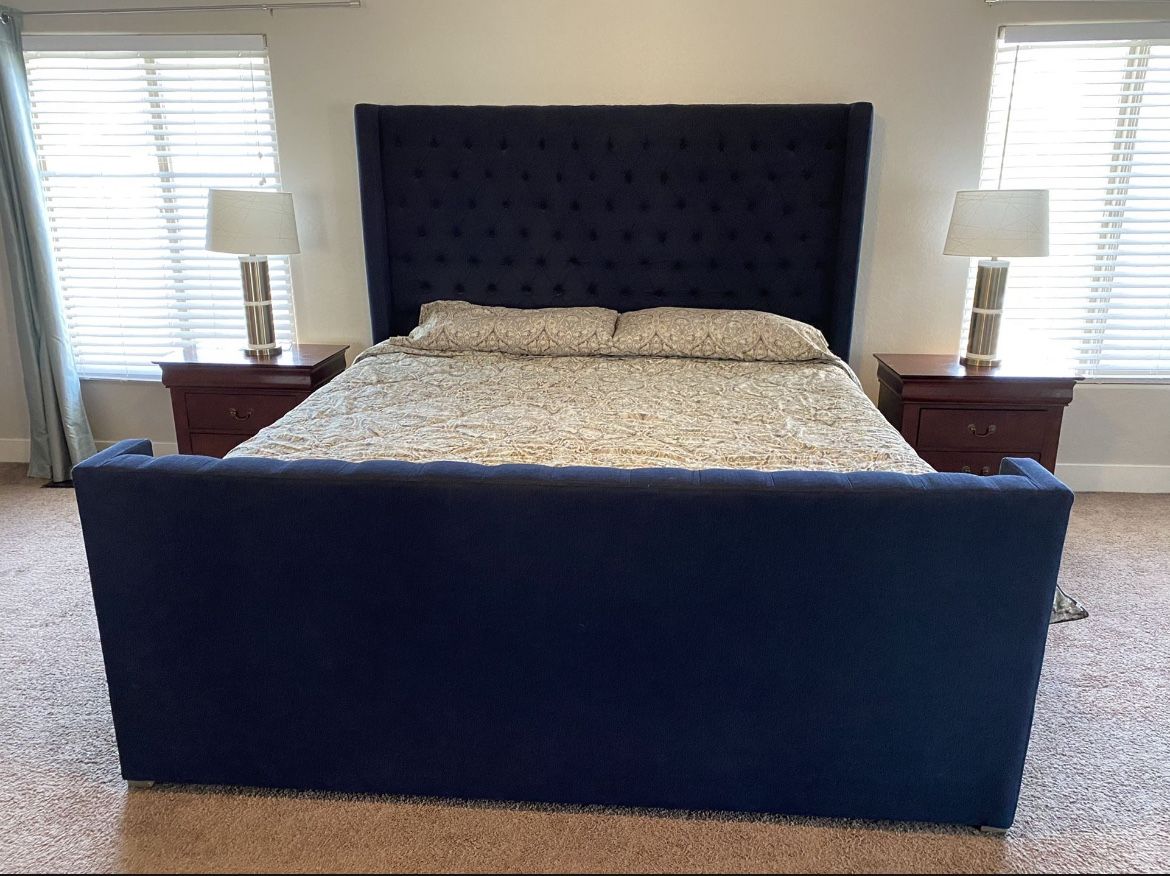 Downeast Down East King Size Bed Frame / Navy blue/ Like New