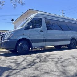 2018 Frightliner Mercades Benz 3,500 Diesel