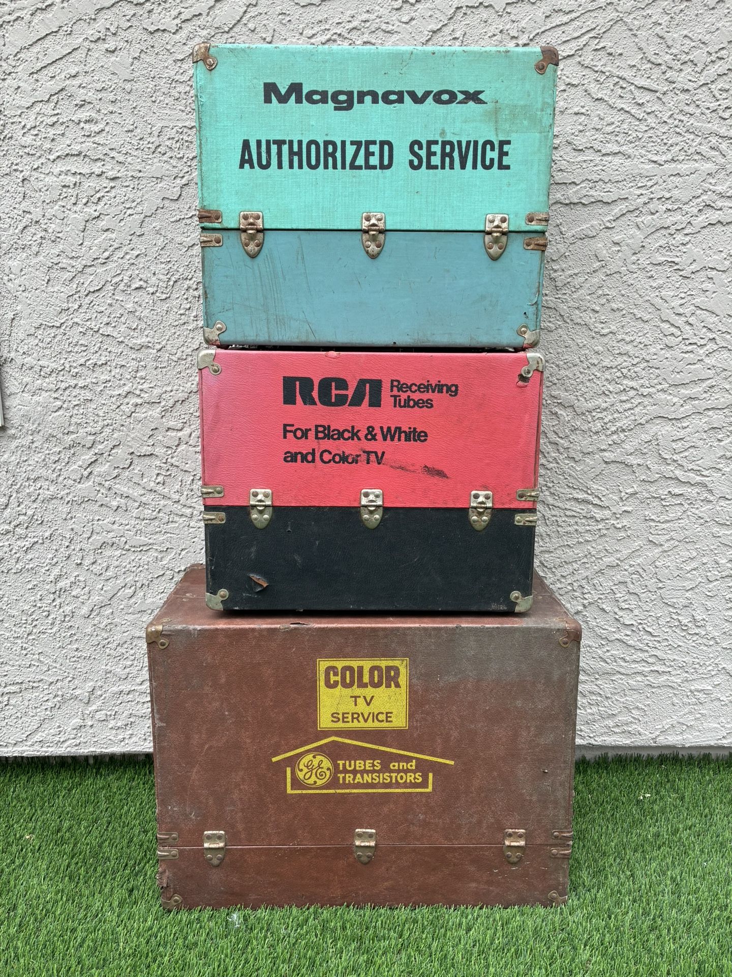 3 Vintage TV Television Vacuum Tube Cases Boxes. GE/ RCA/ MAGNAVOX. Pre Owned.