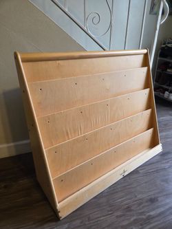 Lakeshore bookshelf - perfect for kids room/ classroom