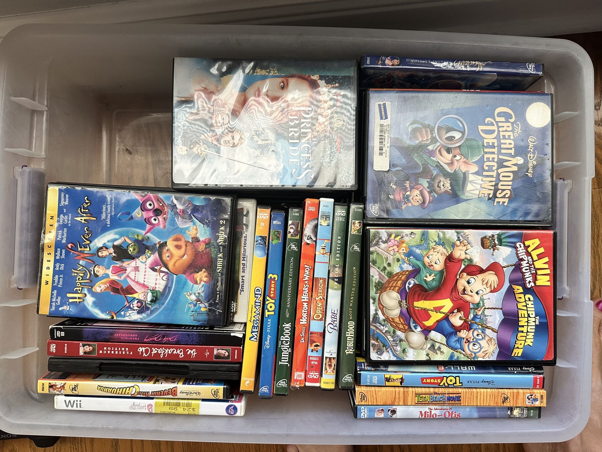 Bunch Of Kids DVD’s A lot Of Them Disney