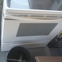 Electric stove