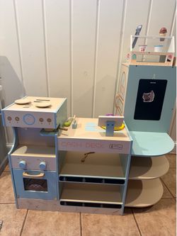 Kids kitchen play set