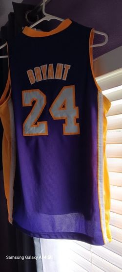 Camisa De LAKERS  BRYANT