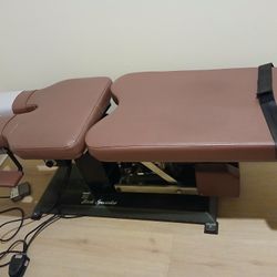 Flexion Distraction Table