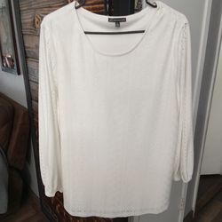 Women's Top Size XL