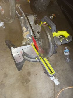 Ryobi Saw Serrucho