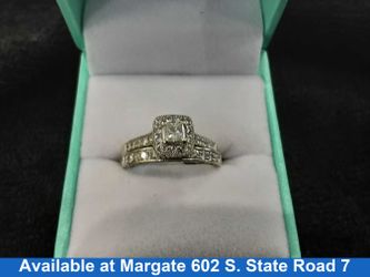Ring - Engagement Set - Yellow Gold 14k (.585) 6.2 grams Size 7