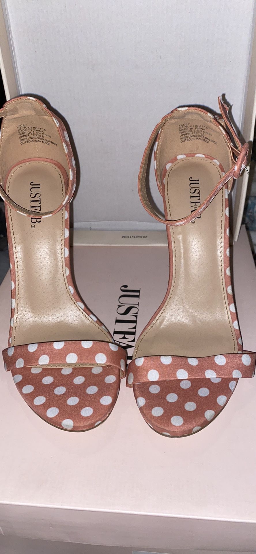 Justfab size 7 heels