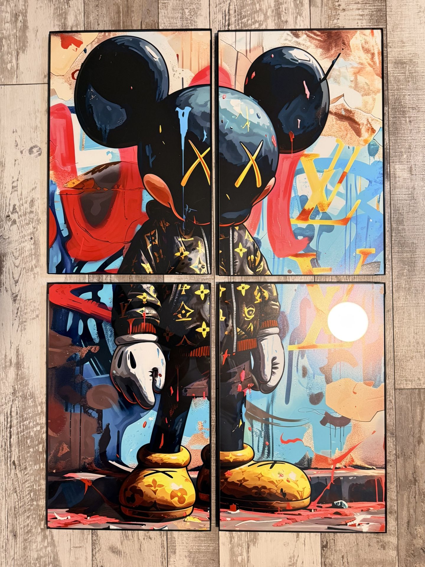 4 Piece Modern Kaws Art Picture Poster Print With Borderless Glass Frames